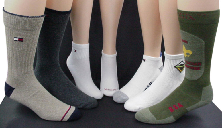 logo socks